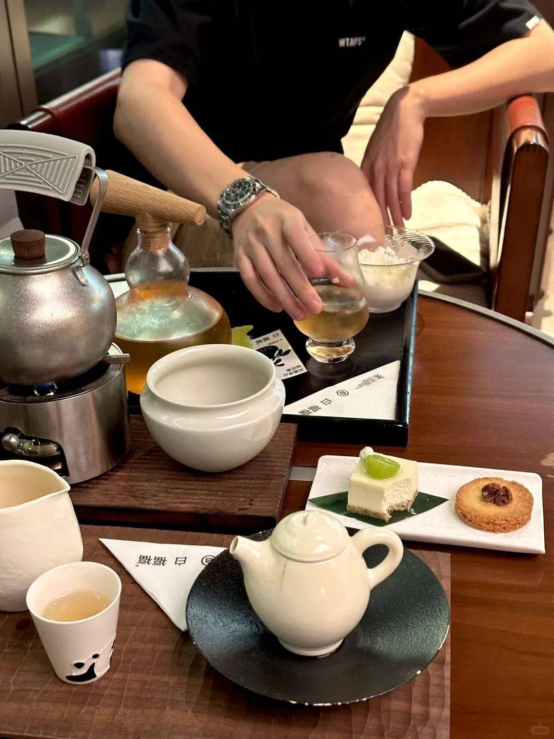 存下来假装在喝茶的专用照片