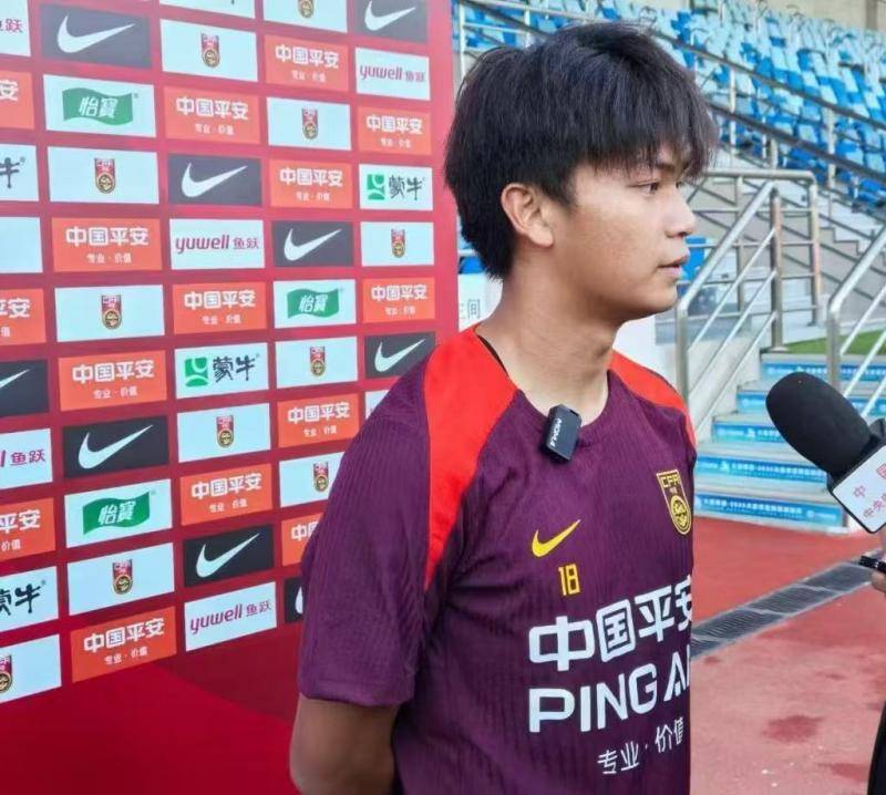 风云同人:久尔杰维奇迅速进入角色 蒯纪闻可能被委以进攻重任