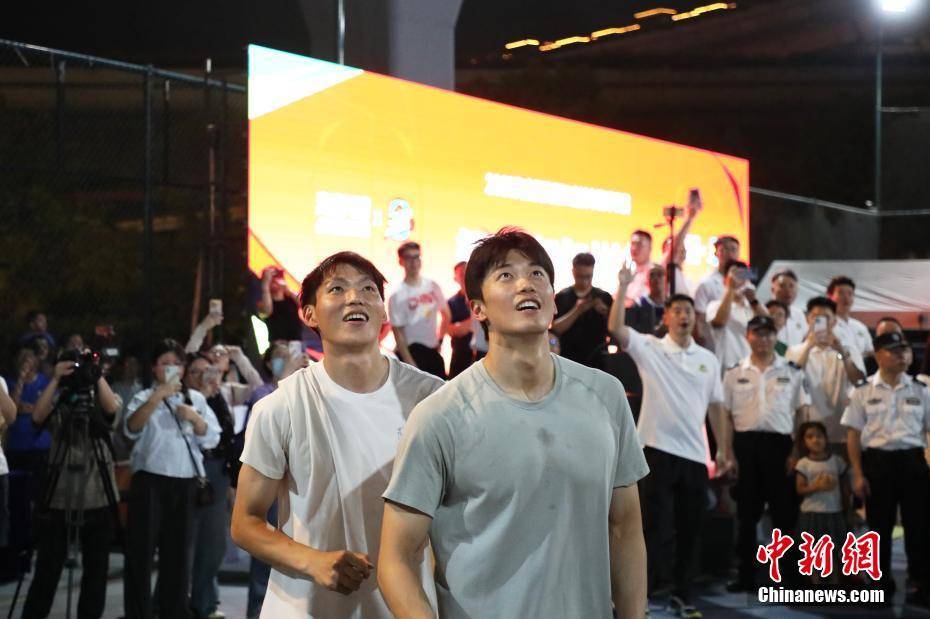 浙BA联赛明星见面会：汪顺、潘展乐、傅园慧与吴前跨界助力