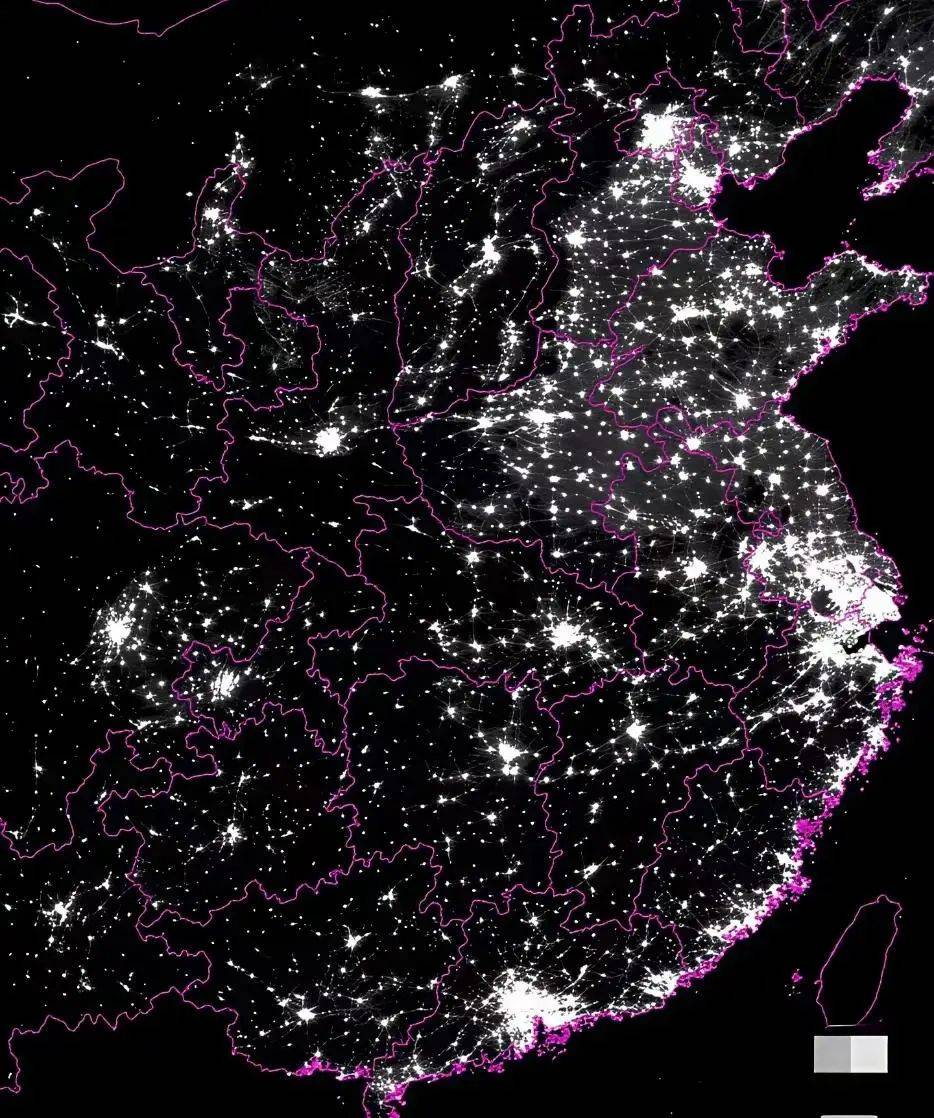 夜光图越亮,说明人口越是高度集中,否