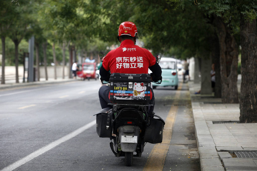 订单量再破纪录，外卖大战将打到何时？平台战损如何？