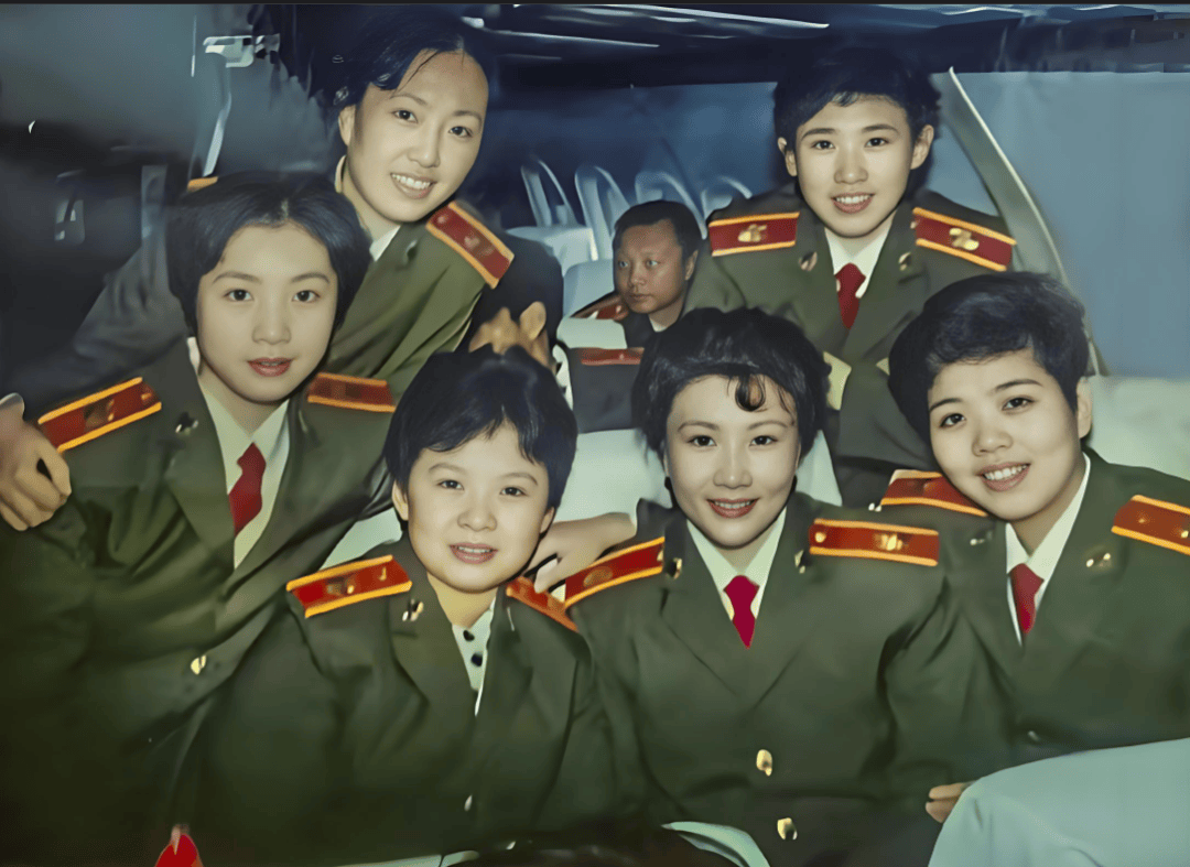 沈阳前进歌舞团旧影