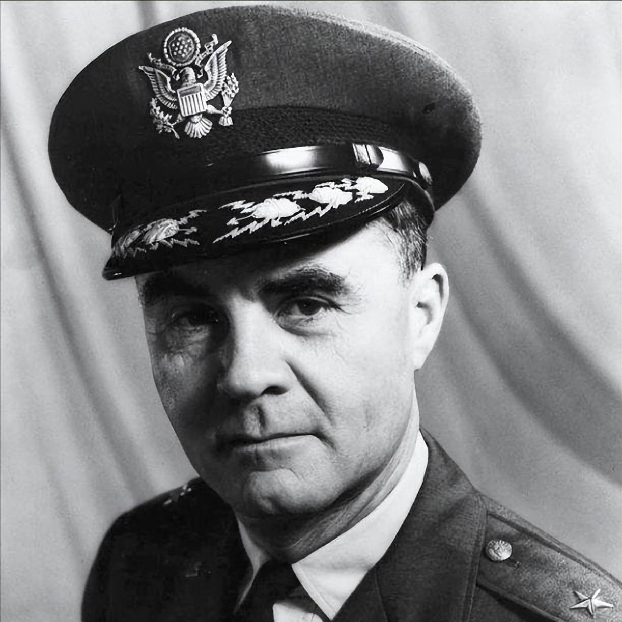 日本让他道歉,他却反问:你们向中国道歉了吗