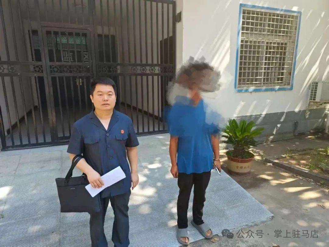 现场画面曝光！河南驻马店出动多名干警，多人被带走！