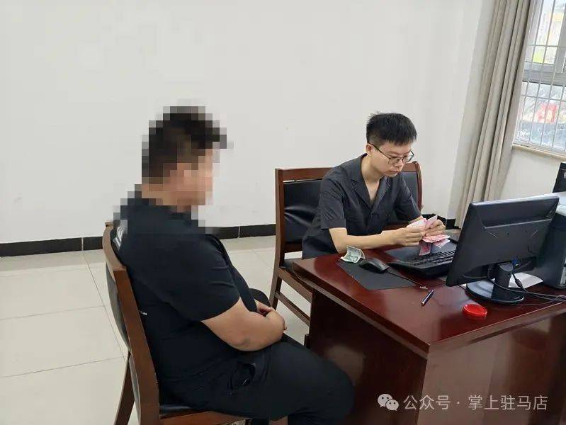 现场画面曝光！河南驻马店出动多名干警，多人被带走！