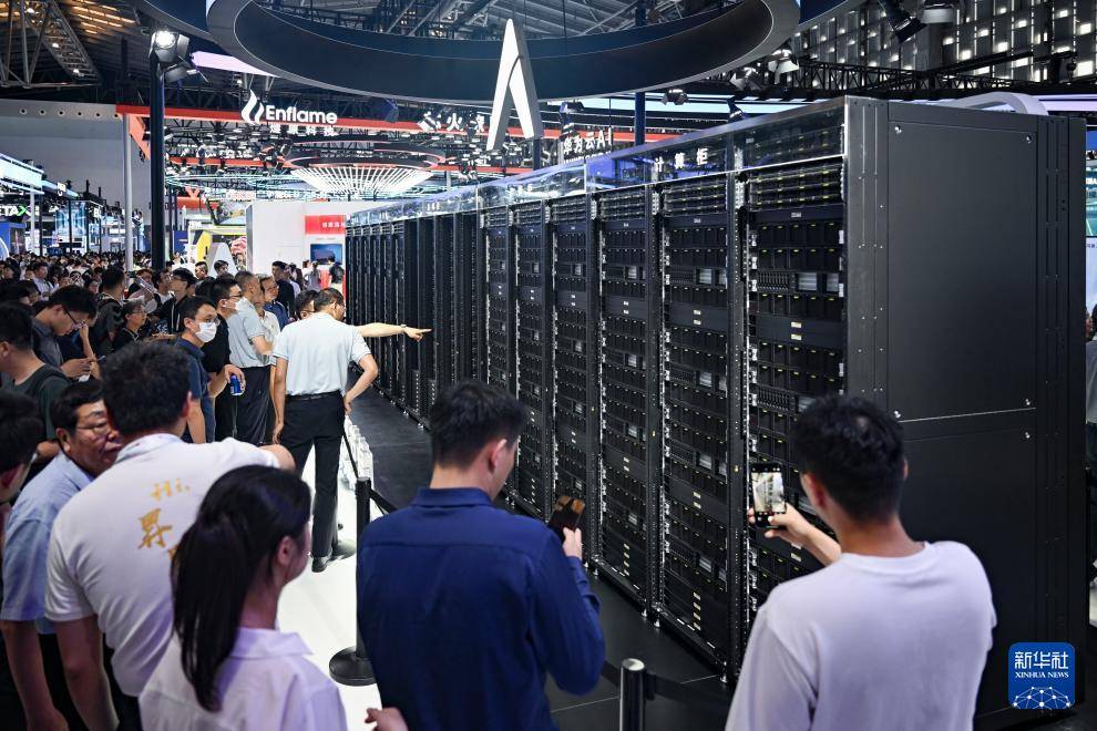 在世界人工智能大会 感受科技之美