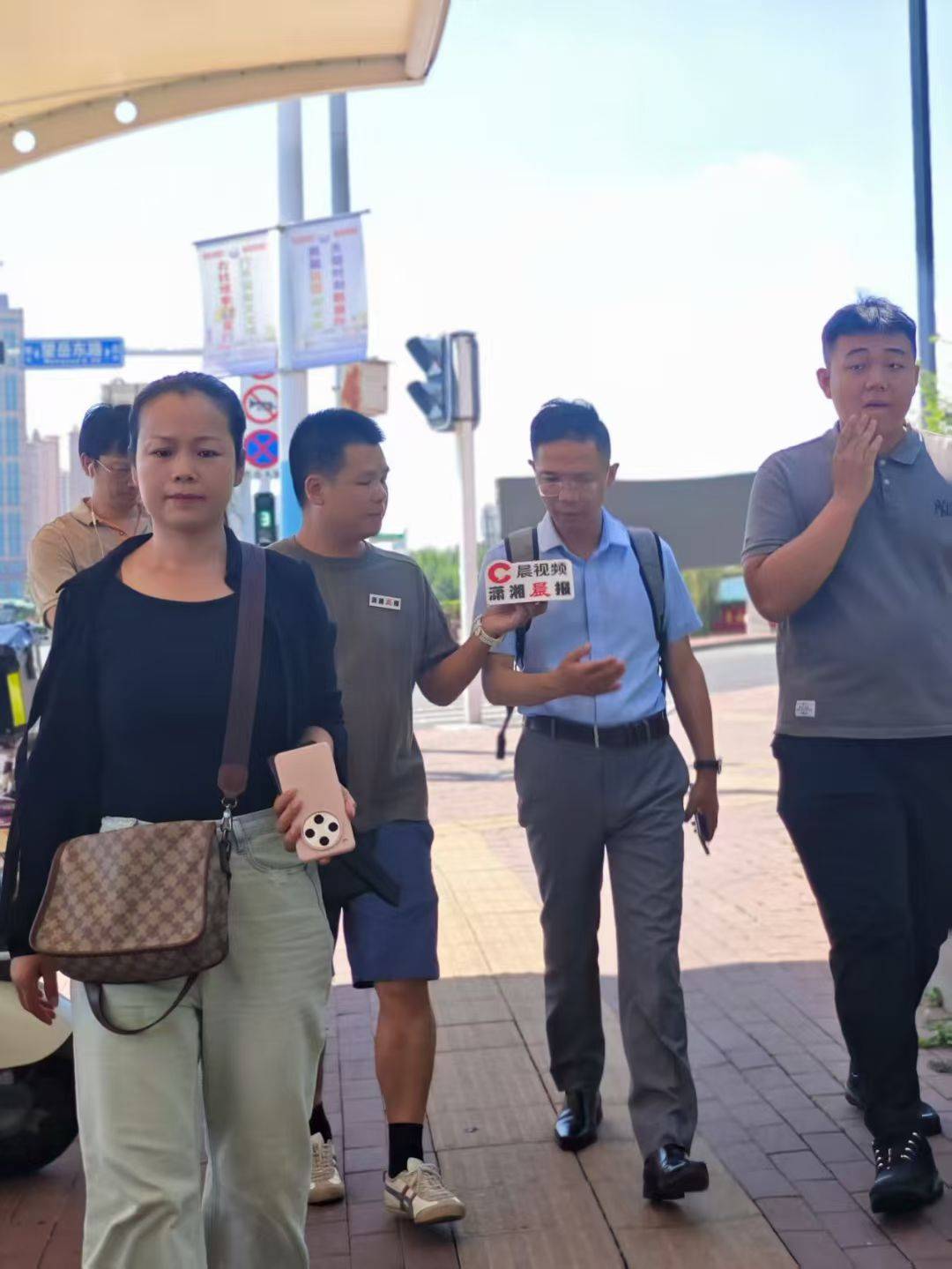 山东入室抢婴案买家因过追诉期未被公诉，姜甲儒家属申诉，律师：可刑事自诉但非最优解