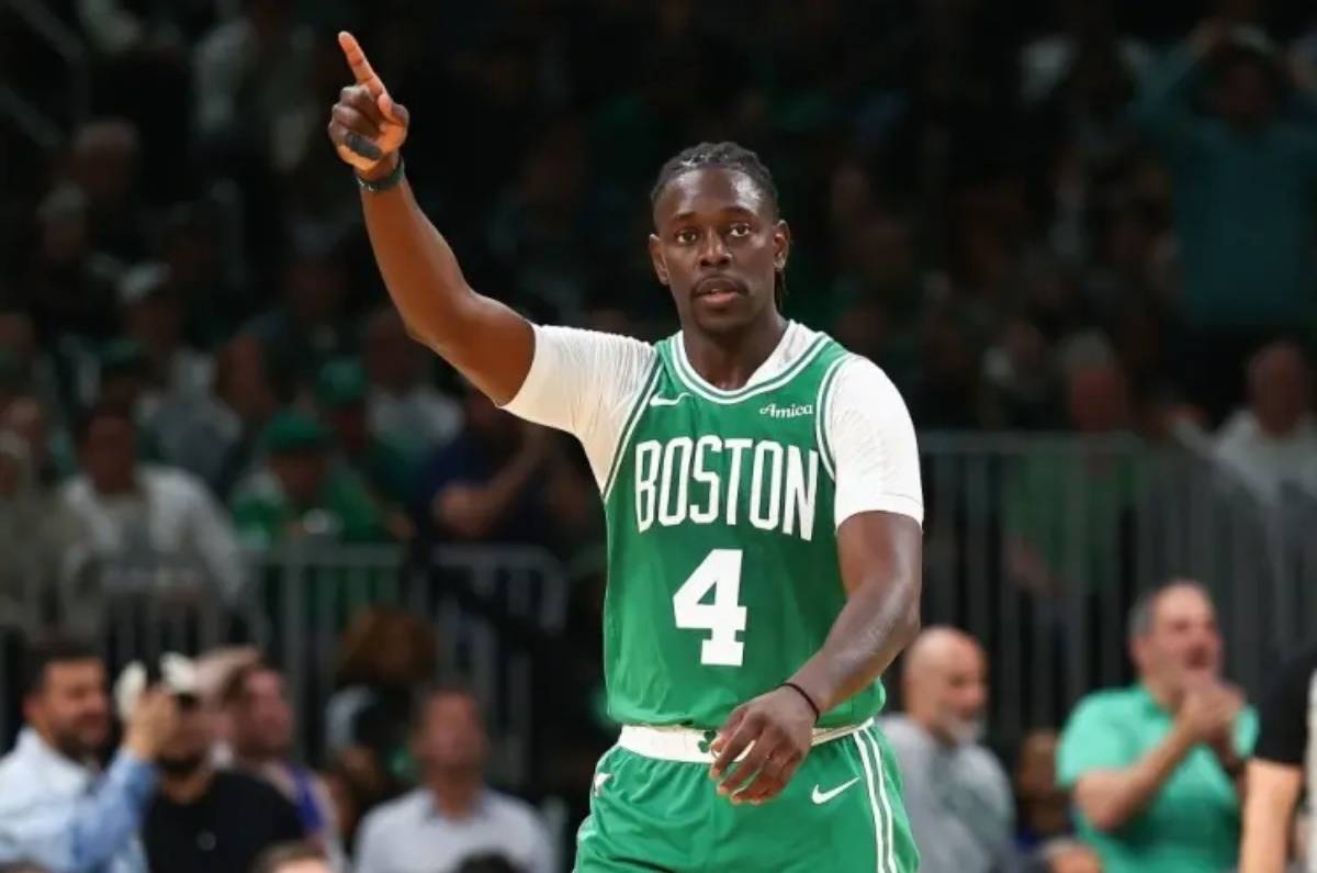 双赢!疯狂6换1交易方案!绿衫军豪组三巨头,小萨强强联手双探花