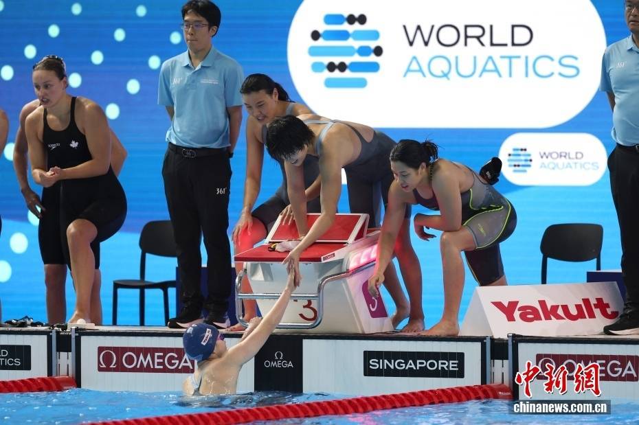 新加坡游泳世锦赛：中国队摘女子4x200米自由泳接力铜牌