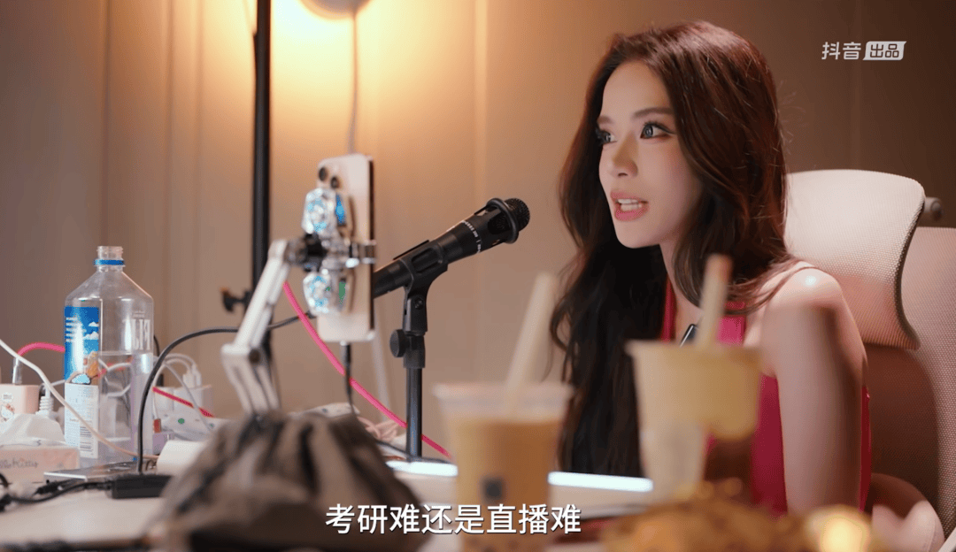 图片[19]-百万粉丝网红“迅猛龙特蕾莎”正式入学复旦，直言“不想跟同学社交，占用休息时间” -华闻时空