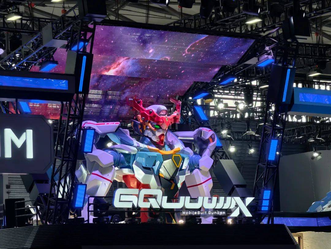 逛了一天ChinaJoy，最后被吸引的居然是鸿蒙。。。
