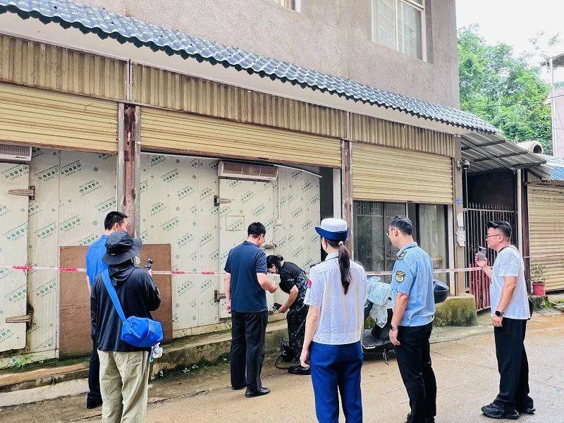 直击冷库检查现场：每一“度”都关乎安全！