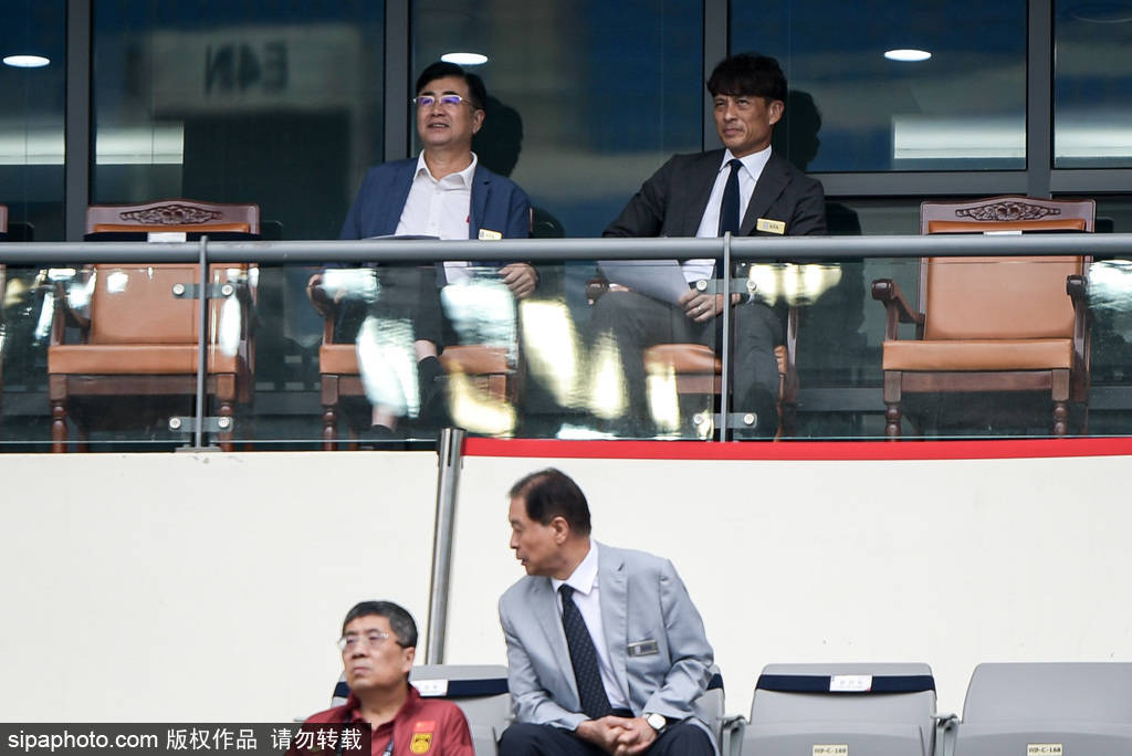 VAR争议再掀波澜！卡多索头球破门被判无效的背后真相分析