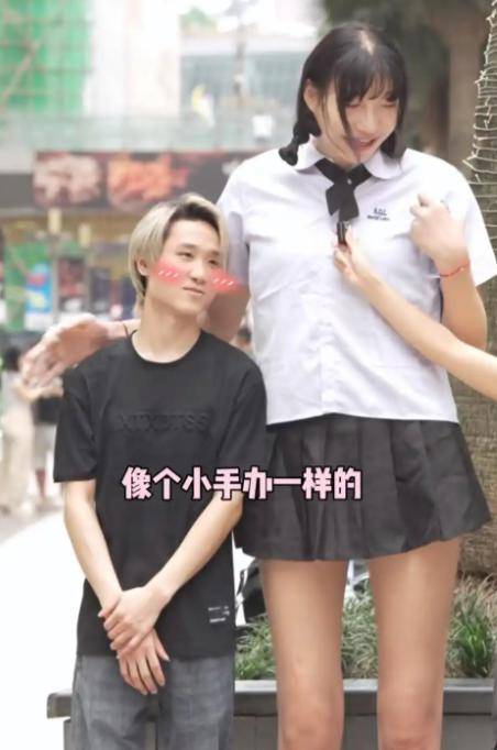 四川女巨人与重庆小伙:2.10米的爱情挑战传统,怀孕后生活大变样