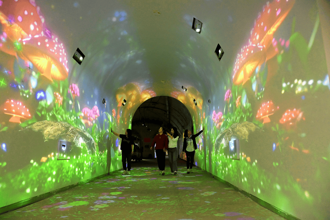 图片[3]-搭地铁也能去的避暑胜地，卷成了免费乐园 -华闻时空