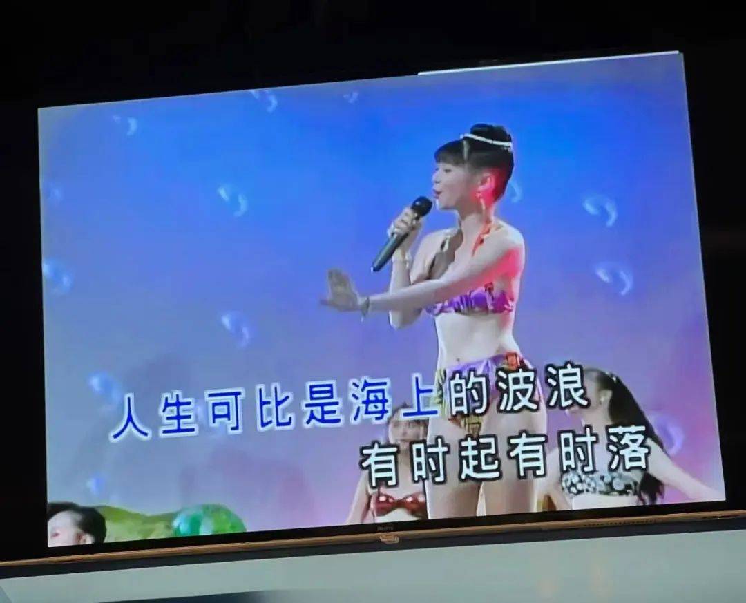 打工人周末最爱去的“避难所”，被AI入侵得面目全非了