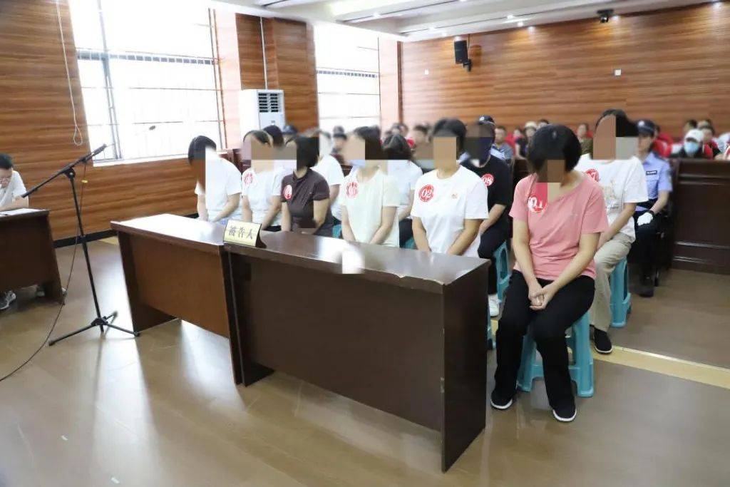 11名小学食堂员工获刑，涉案金额高达40万元