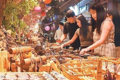 人民日报海外版关注昆明“夜经济”_人民日报海外版关注昆明“夜经济”_