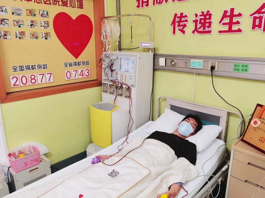 她突然决定：请假7天，陪儿子赶到武汉！