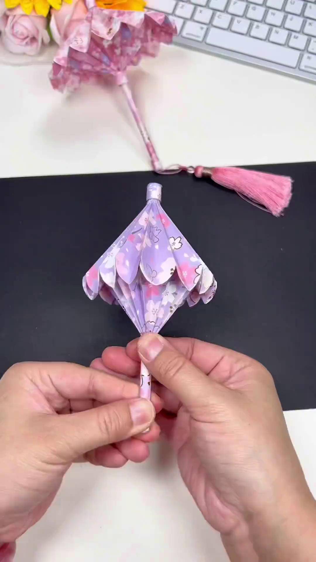 用纸就可以做出来可拉动的小雨伞,快试一下吧亲子手工 手工diy 幼儿园