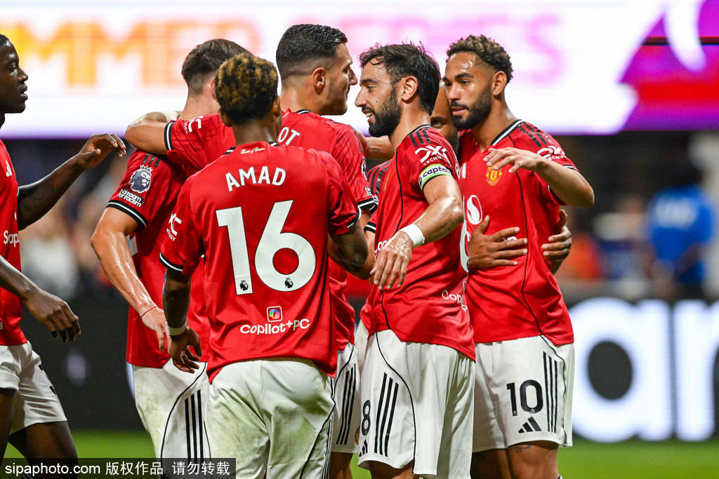 曼联近10赛季联赛杯成绩回顾:从辉煌到低谷的历程