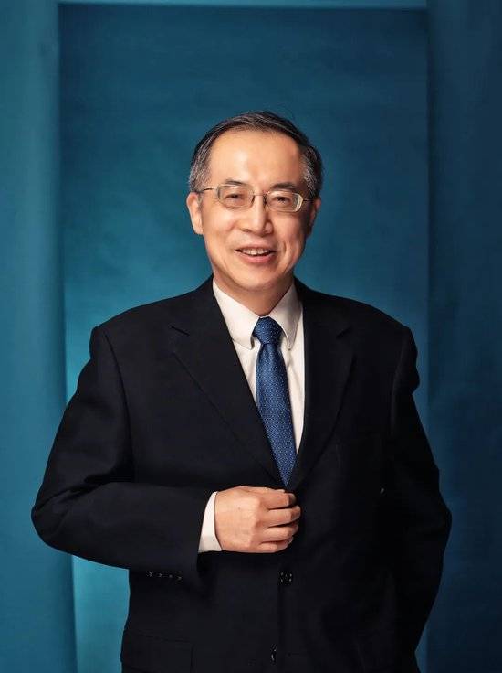 朱宏任:坚持可持续发展方向,拥抱新能源变革时代_转型_企业_全球