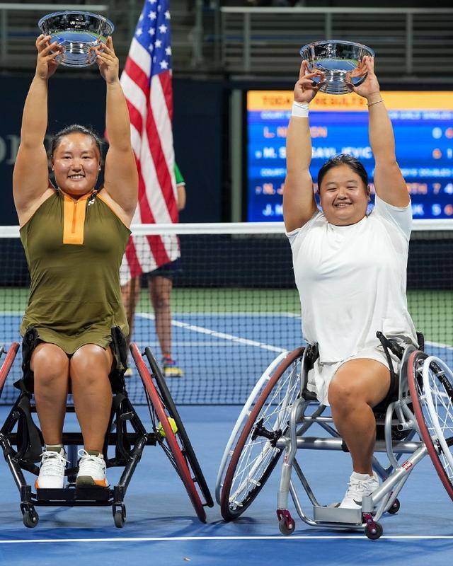 原创             中国骄傲！李晓辉王紫莹2-0夺美网轮椅女双冠军 今年大满贯3冠1亚