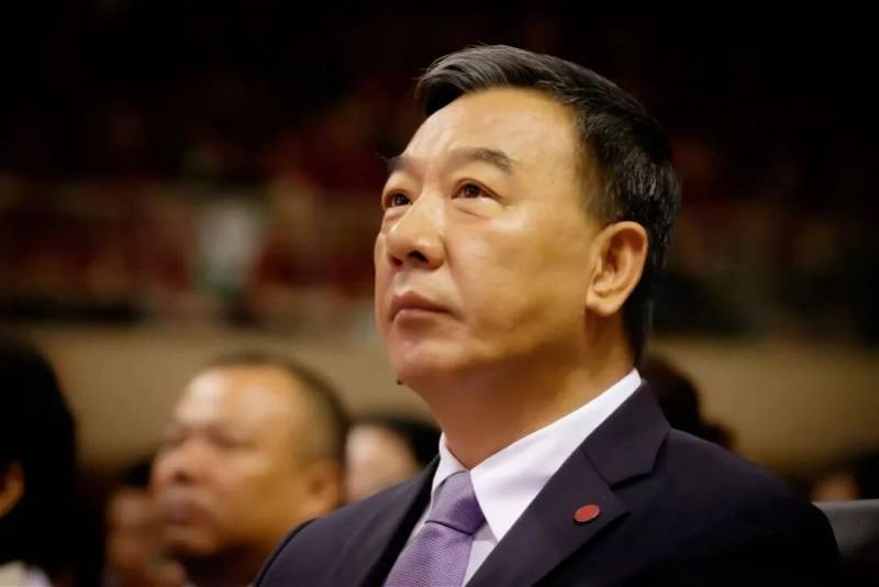 校方多部门在“人大刚子”评论区回复建议！称书记曾开会要求