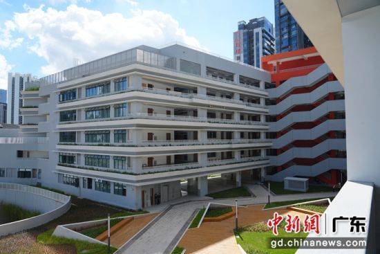 2700个学位 深圳南山教育再添新标杆