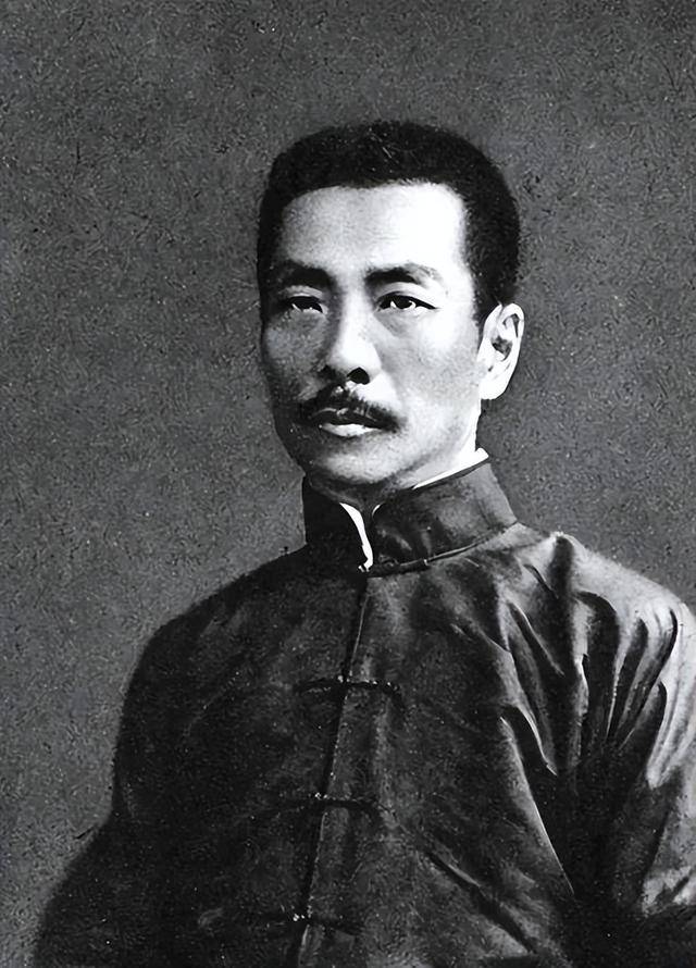 鲁迅与女学生同居后,原配妻子说了一段话,如今读来依旧心寒彻骨