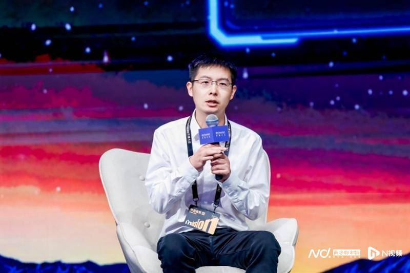 预见AI：人类进入新“经验时代”，唯有人造太阳能喂饱AI