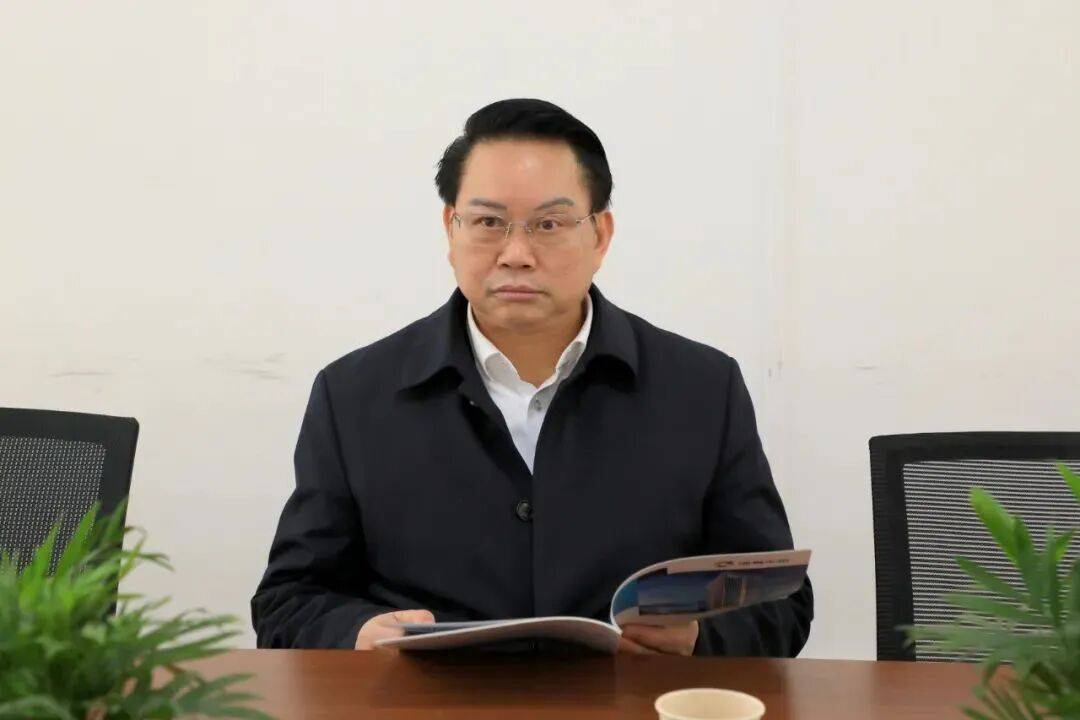 原厅长李明生，大搞权钱交易、非法收受巨额财物