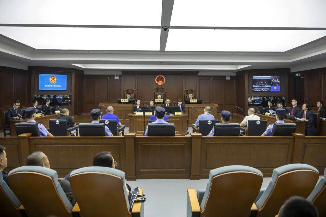 在缅北修建租用14个园区,诈骗11余亿元,徐发启...