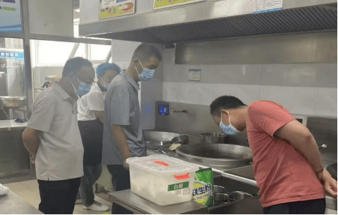 卓资县市场监管局“多举措”全力守护校园食品安全