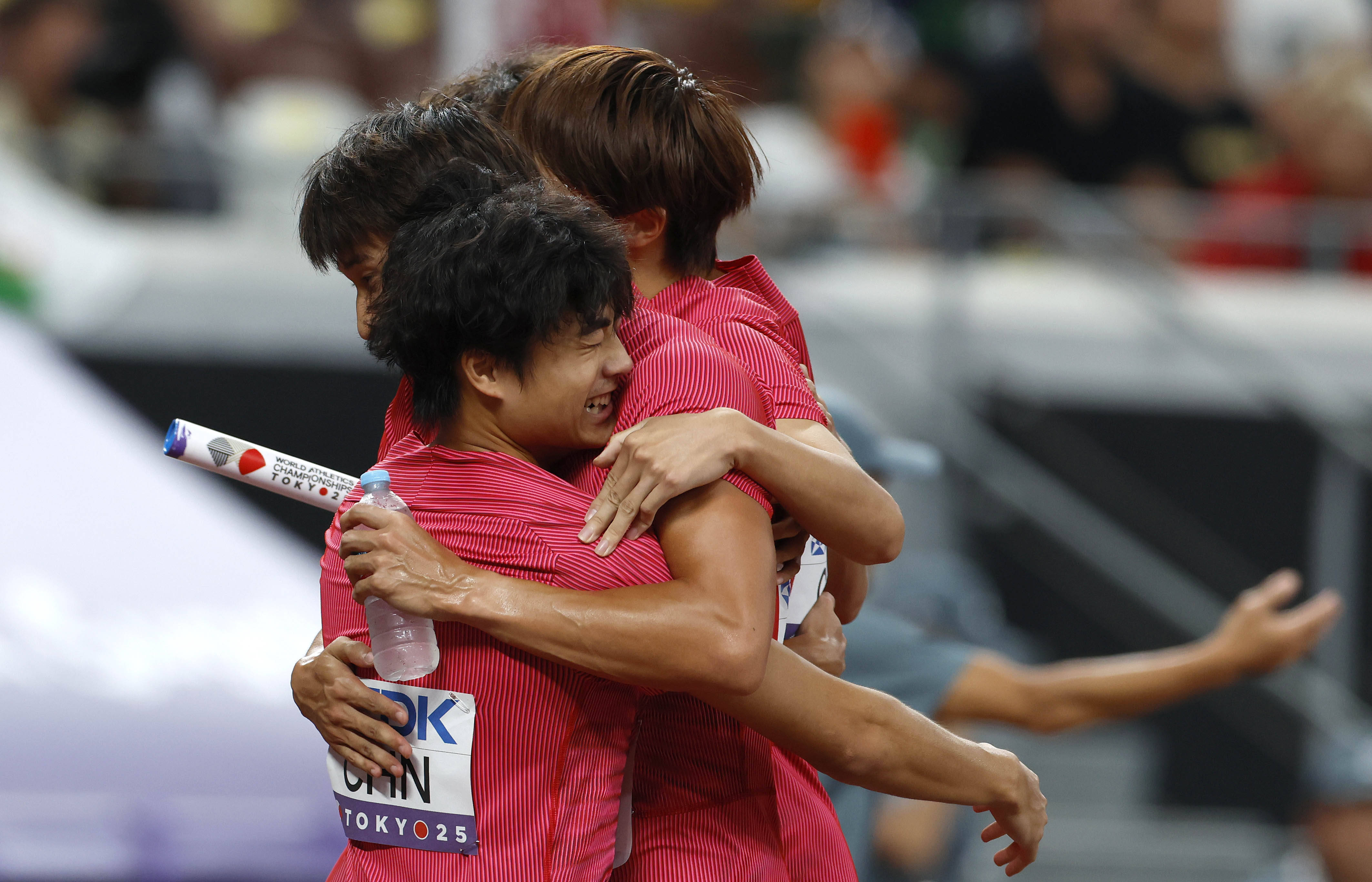 中国男子4x400米接力队刷新全国纪录 世锦赛首秀已无遗憾