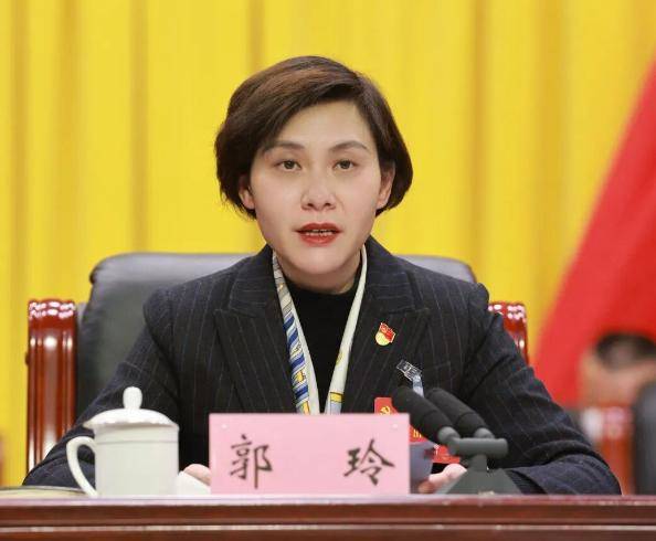 咸丰县委书记郭玲,拟获提拔