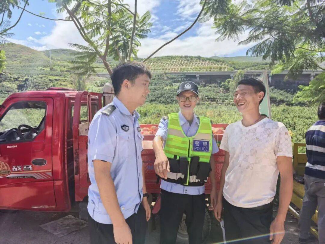 石榴红了“警务”到