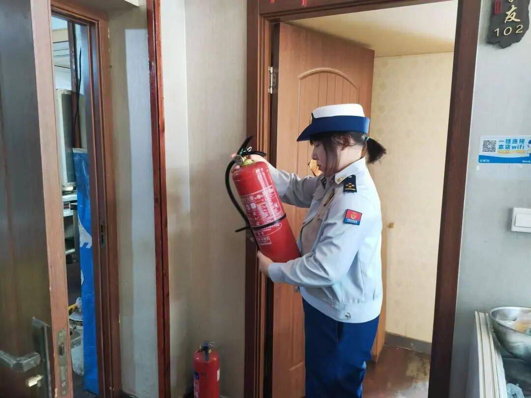 双节护航！营口消防西市大队筑牢人员密集场所安全防线