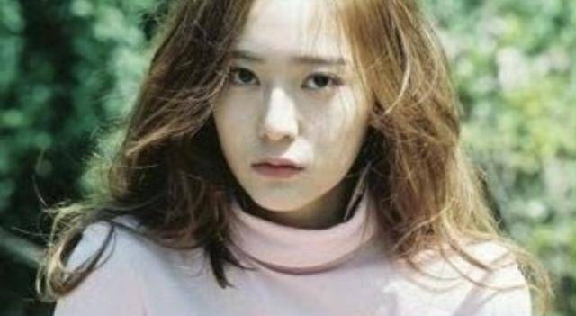 crystal郑秀晶solo专辑回归 发布新歌《Solitary》幕后！