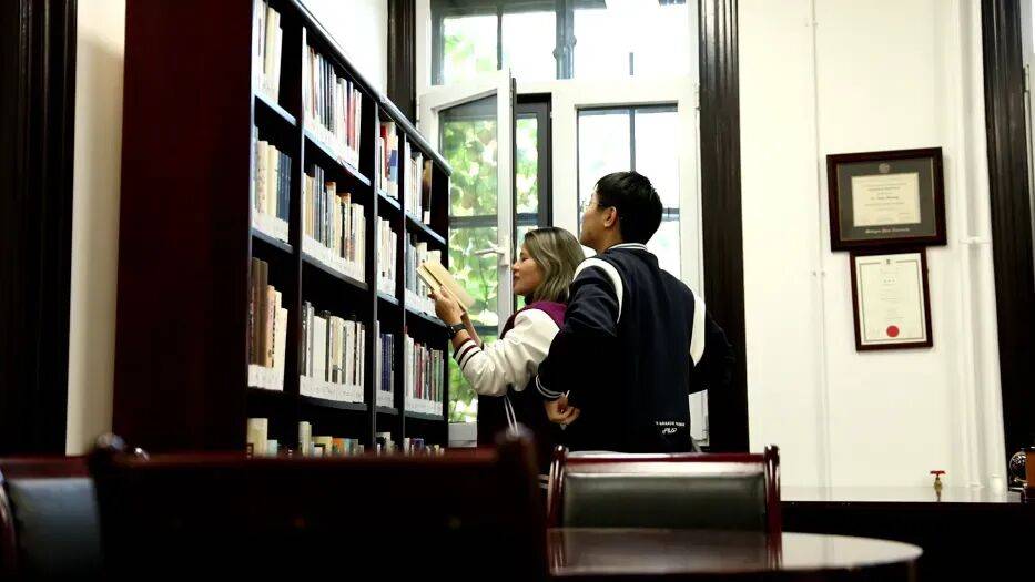 杨振宁书屋正式开放