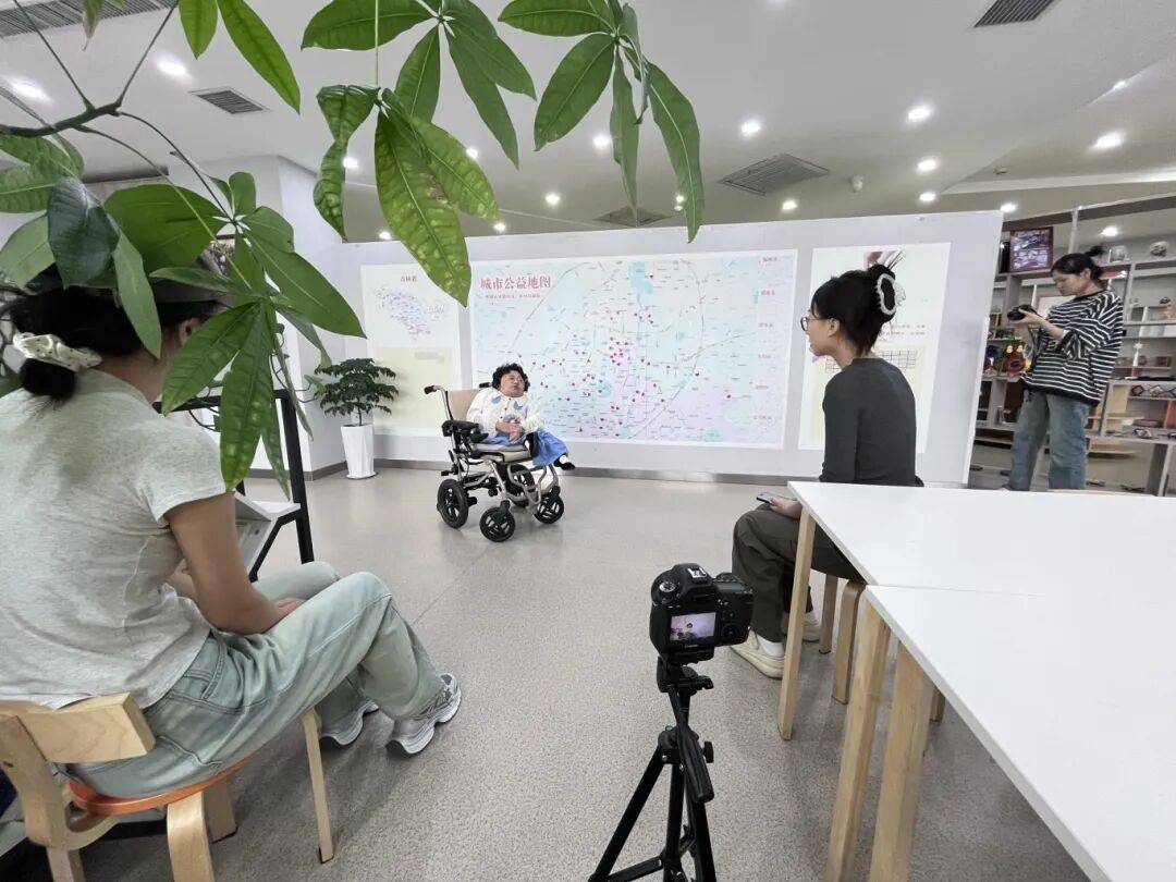 编导出国留学研究生留学在线