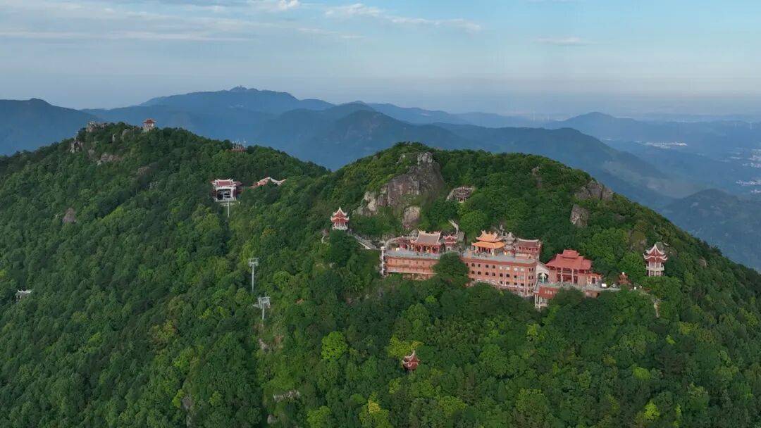 【七绝】《仙公观日》庄灿煌