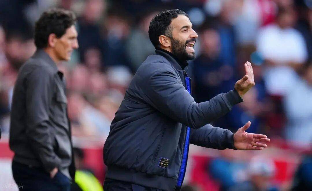 狂追12分!曼联拒冬窗豪购,认可阿莫林,1分之差能冲欧冠?