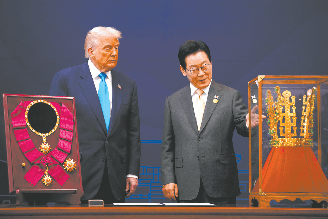 美总统到访，韩国送了一顶金冠 -华闻时空