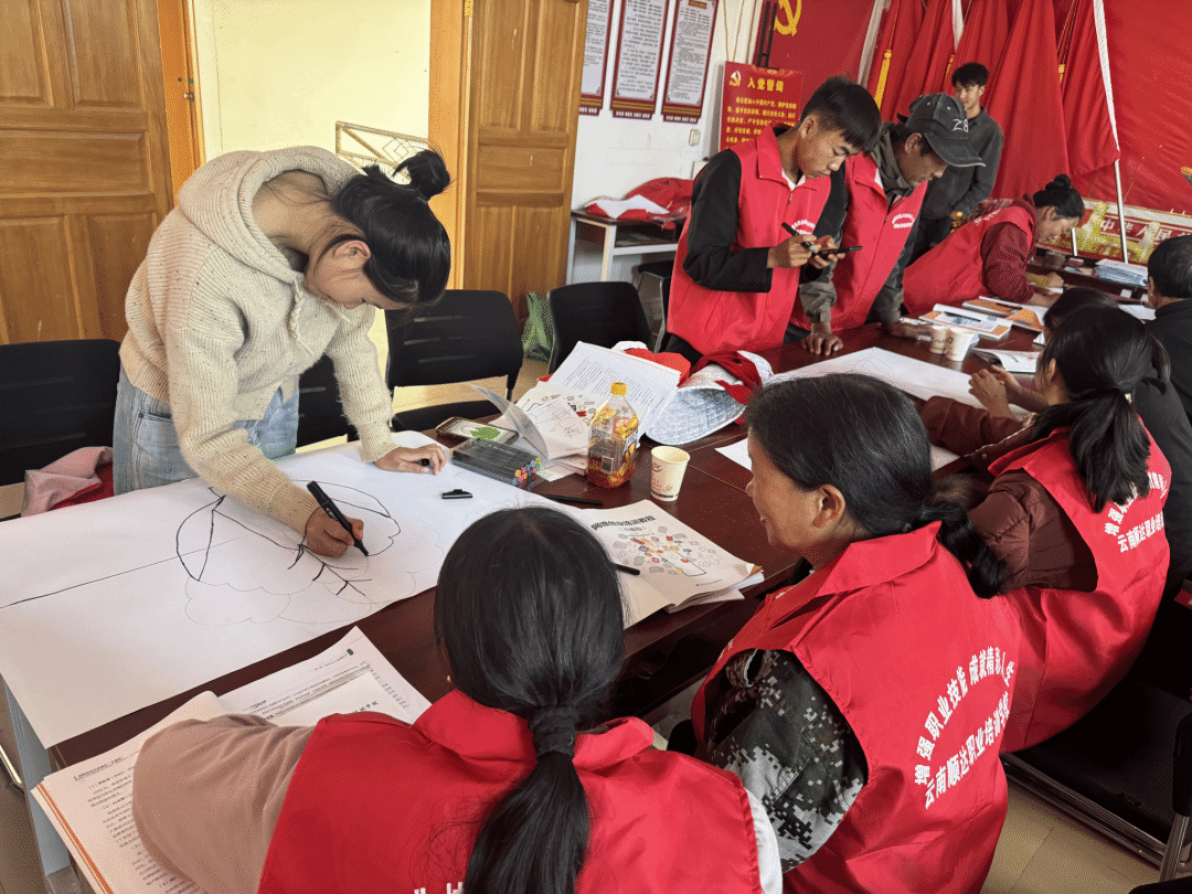 高峰乡:举办2025年网络直播创业培训班