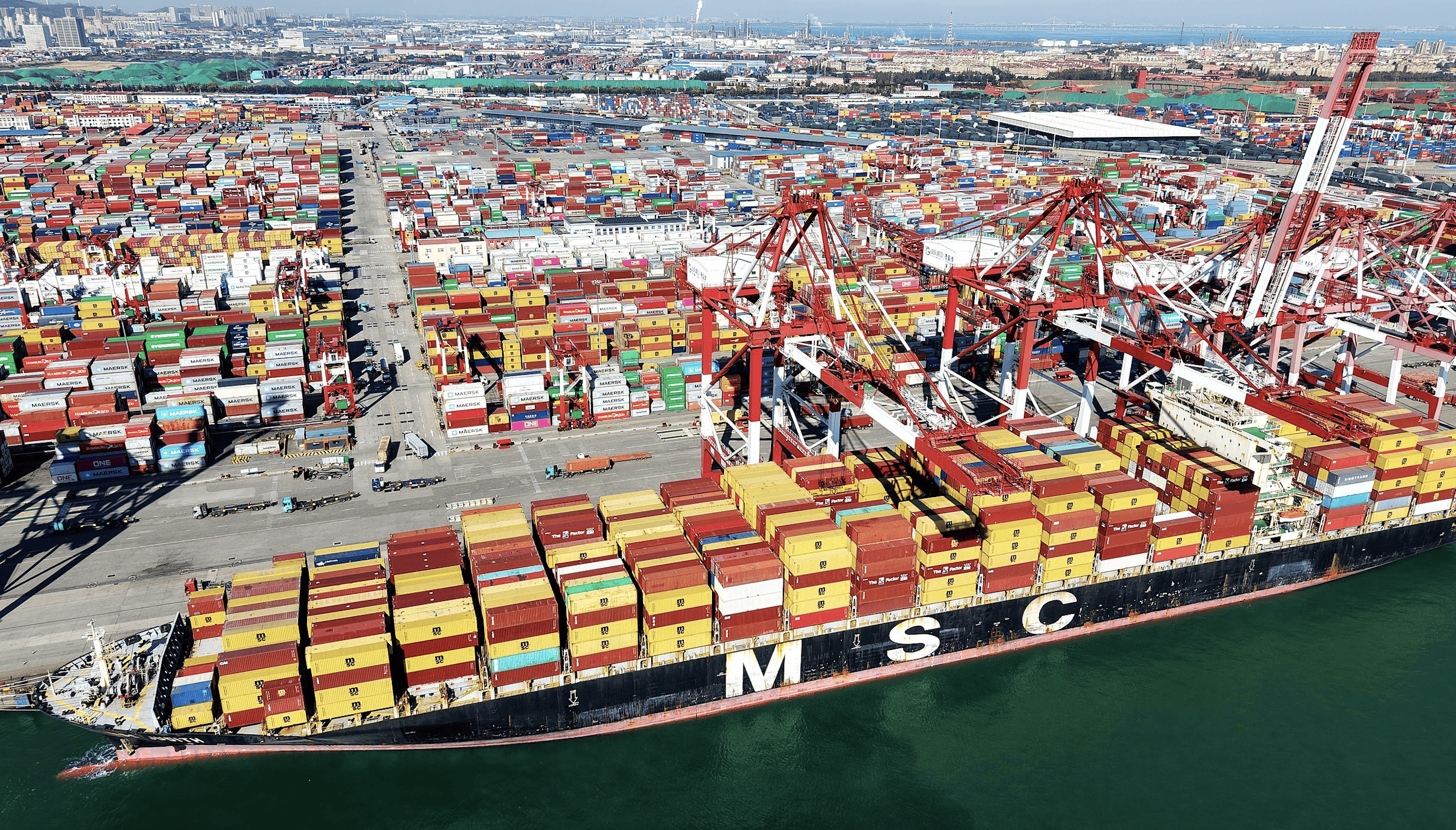 基数抬高叠加全球贸易走弱,10月中国出口同比下降1.1%