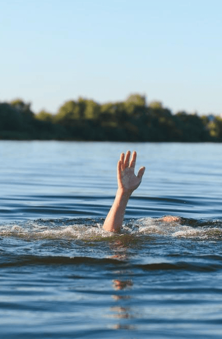 商谈离婚后丈夫去上班，产后抑郁女子跳河溺亡！丈夫被判赔偿岳母、小舅子3万元