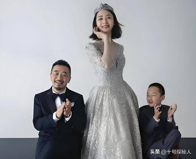 嫁给落魄时的黄海波,任劳任怨养夫多年,曲栅栅现终于苦尽甘来