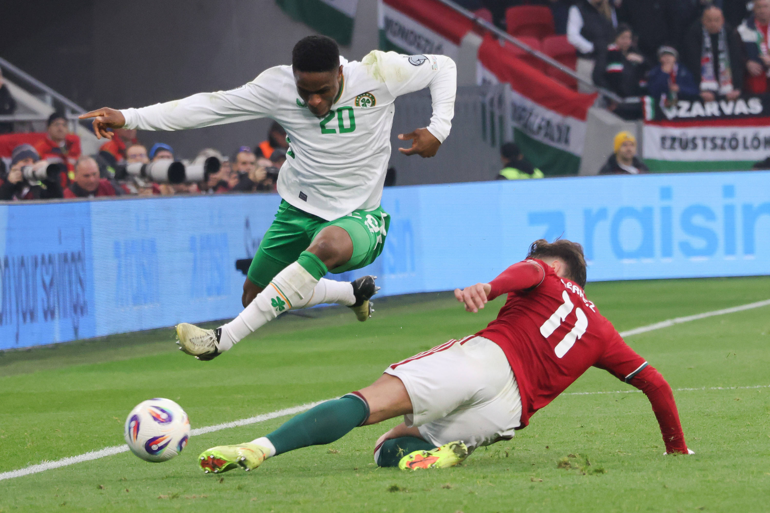 足球直播-NBA直播_英超_世界杯体育【超清在线观看】体育）足球——世界杯预选赛：爱尔兰胜匈牙利