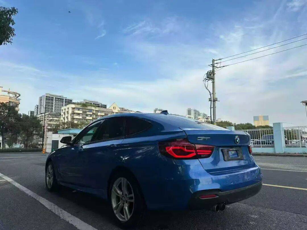 2020年 宝马gt320i m运动套件 2.0t